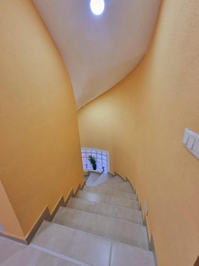 Grandino Holiday Rooms&Apartments Ούλτσιν Εξωτερικό φωτογραφία